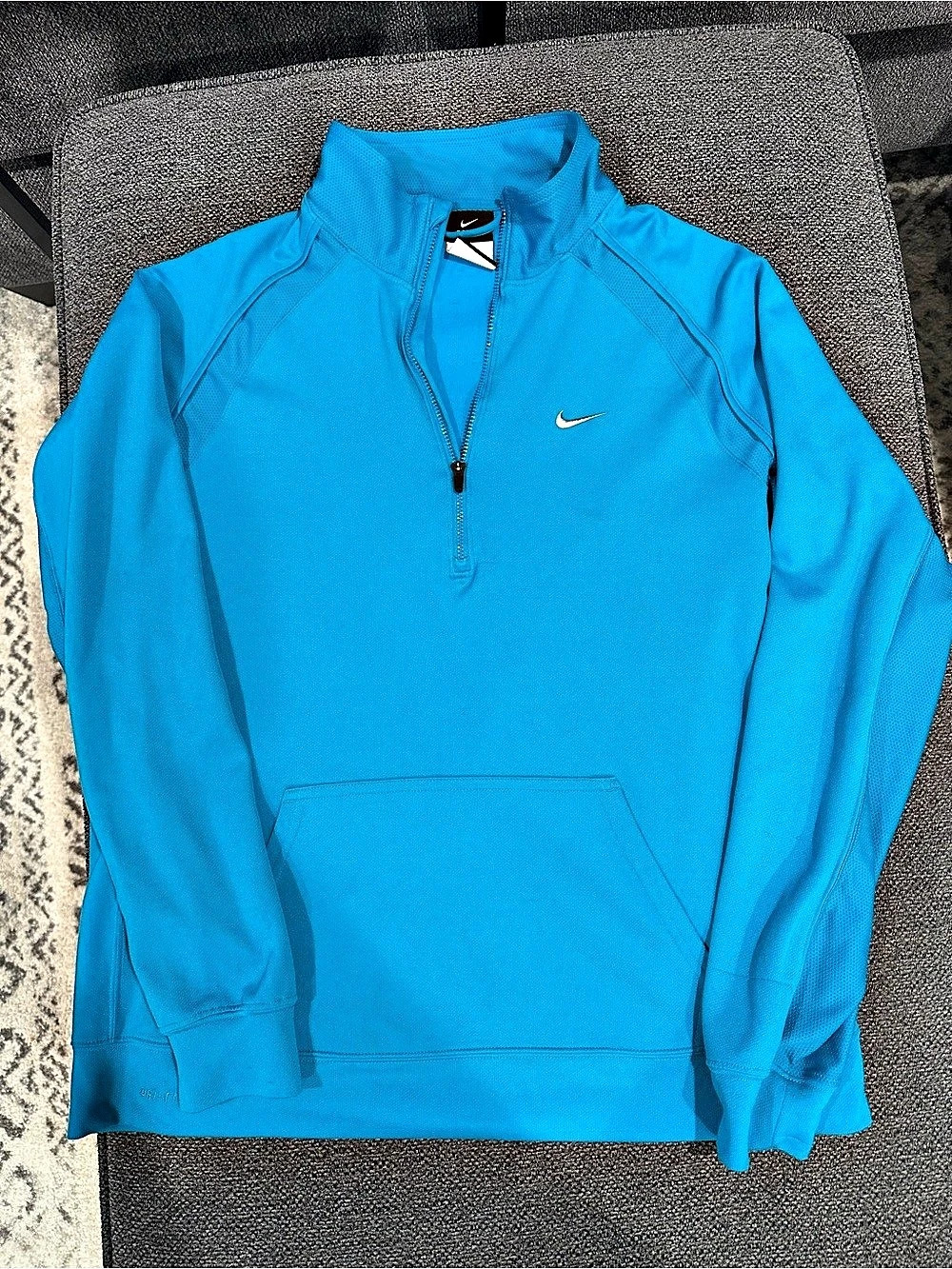 Nike Women’s Cobalt Blue Half-Zip Size XL